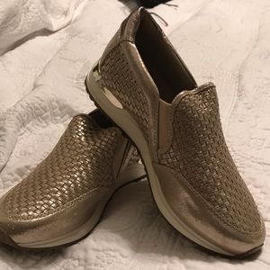 Carlos Santana Tennis Shoes